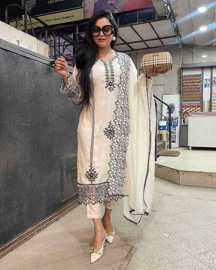 Crepe Ladies Printed Embroidery Suit - MYLUXURY LANE ENTERPRISE