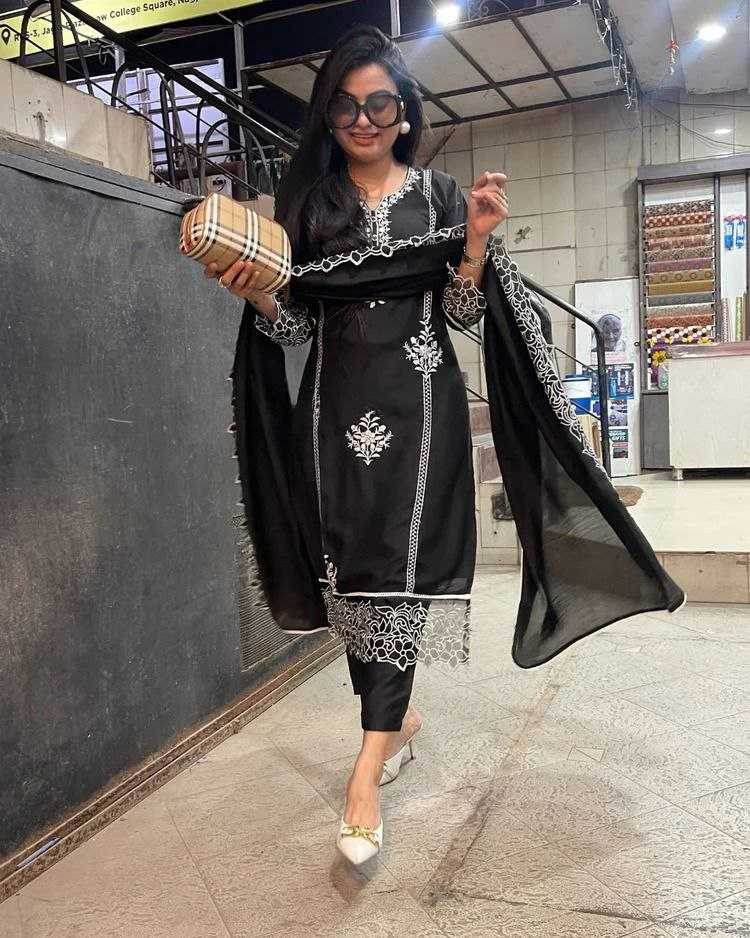 Crepe Ladies Printed Embroidery Suit - MYLUXURY LANE ENTERPRISE