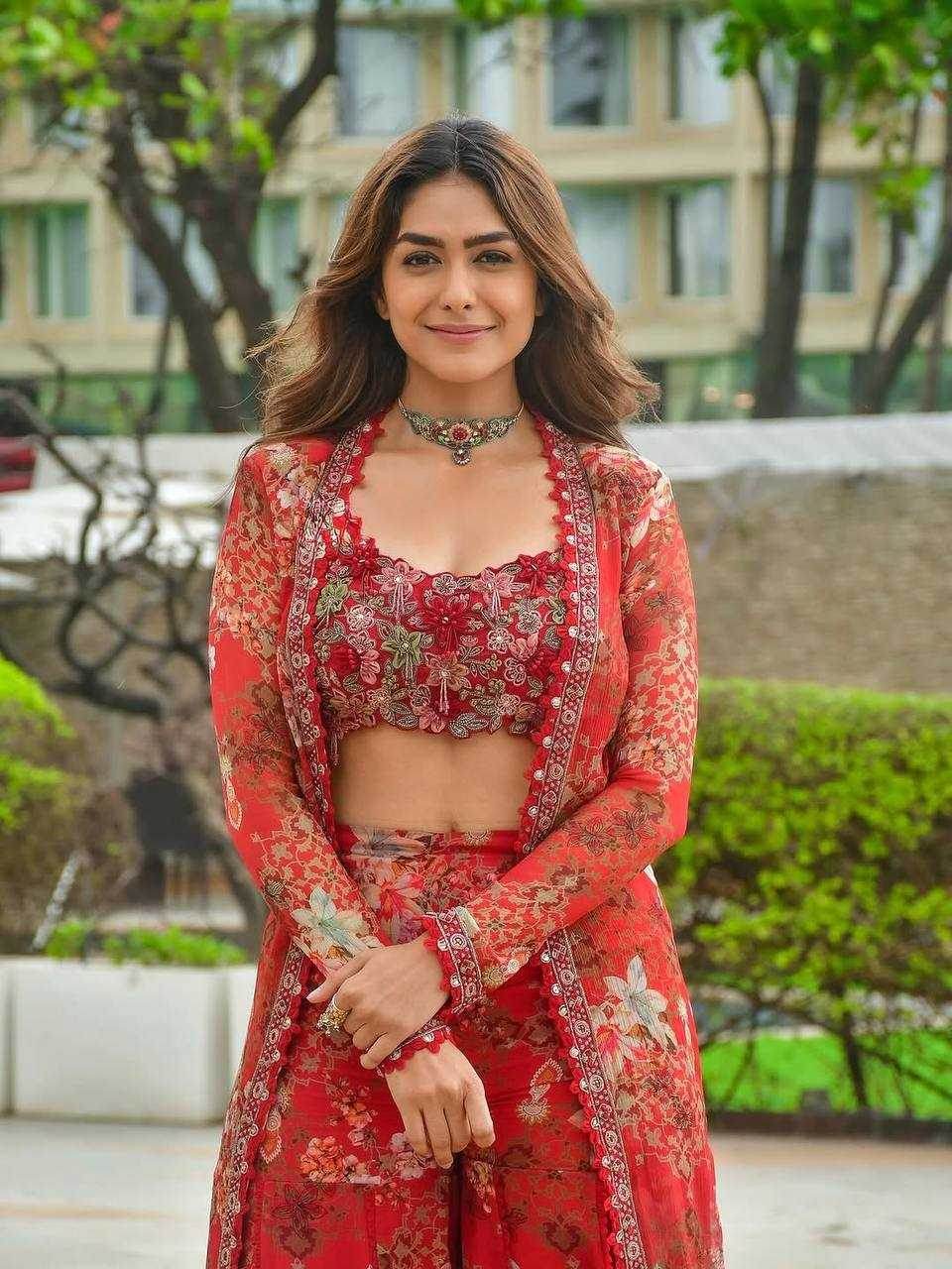 Faux Georgette Embroidery Suits - MYLUXURY LANE ENTERPRISE