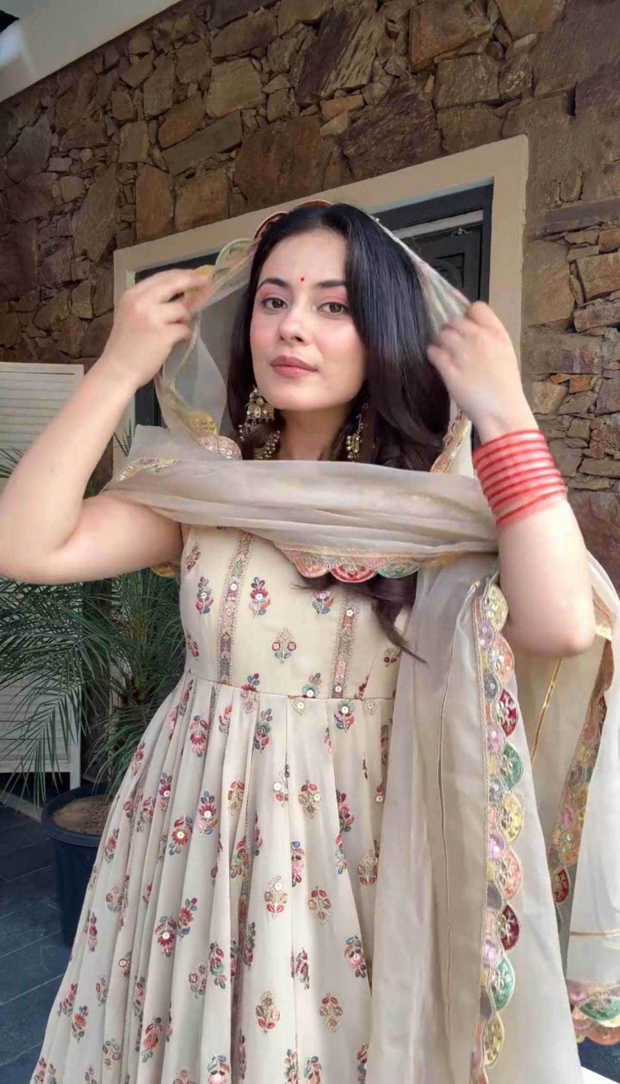 Galaxy Simmer Embroidery Anarkali Gown - MYLUXURY LANE ENTERPRISE