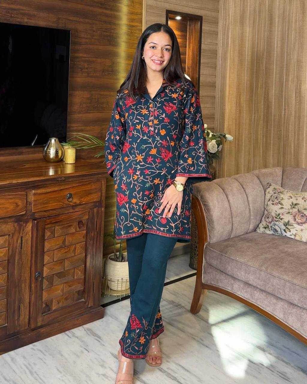 FESTIVE PARTY WEAR RAYON KURTIS WITH BOTTOM FANCY KURTIS - MYLUXURY LANE ENTERPRISE