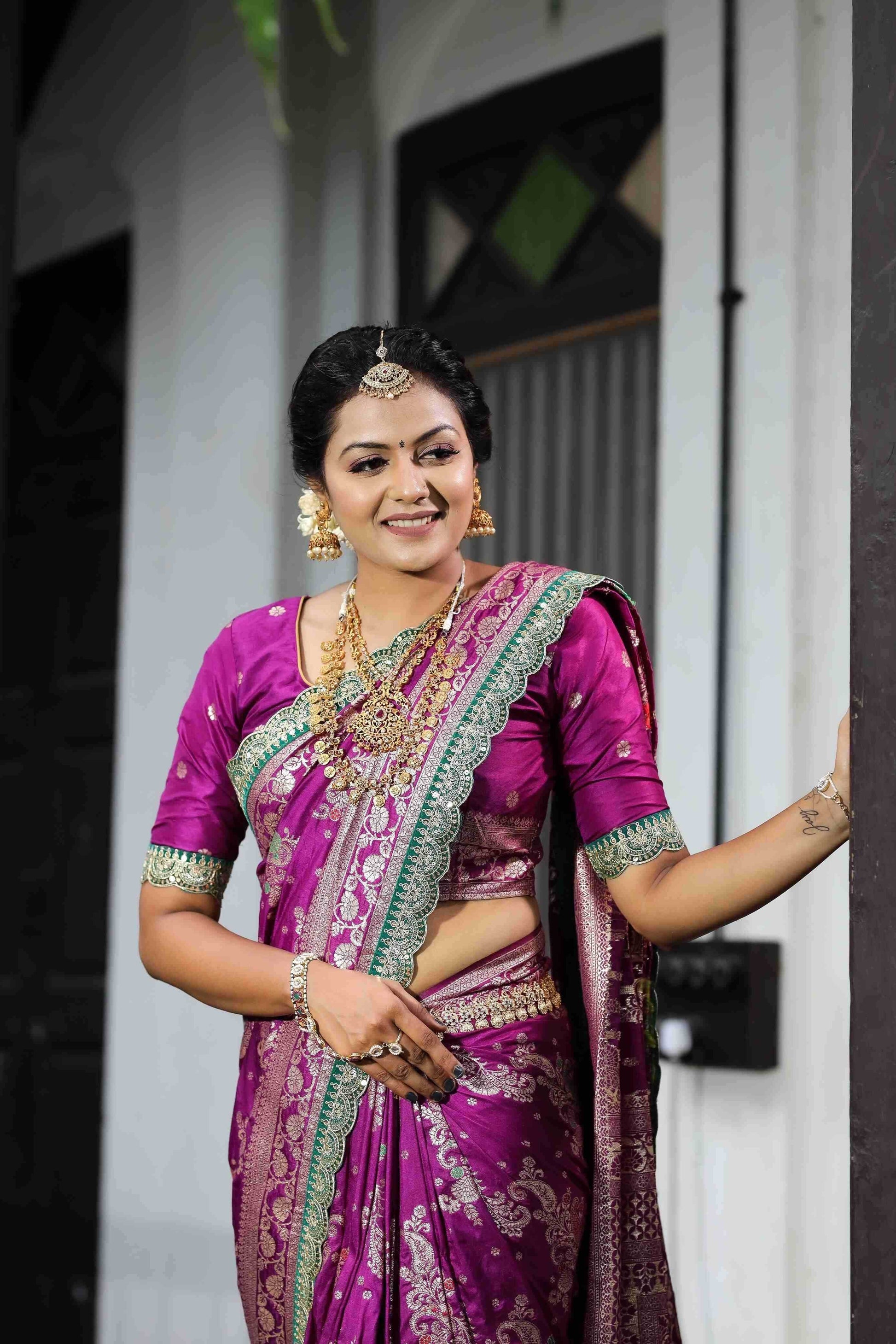 Dola Ladies Silk Sarees - MYLUXURY LANE ENTERPRISE