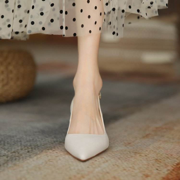 Women's Covered Toe Sandals With High Heels - MYLUXURY LANE ENTERPRISE