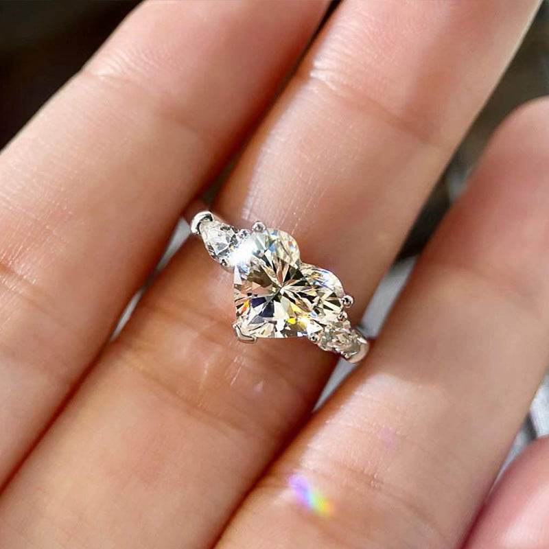 Zirconium Heart Water Drops Heart-shaped Princess Queen Temperament Ring - MYLUXURY LANE ENTERPRISE