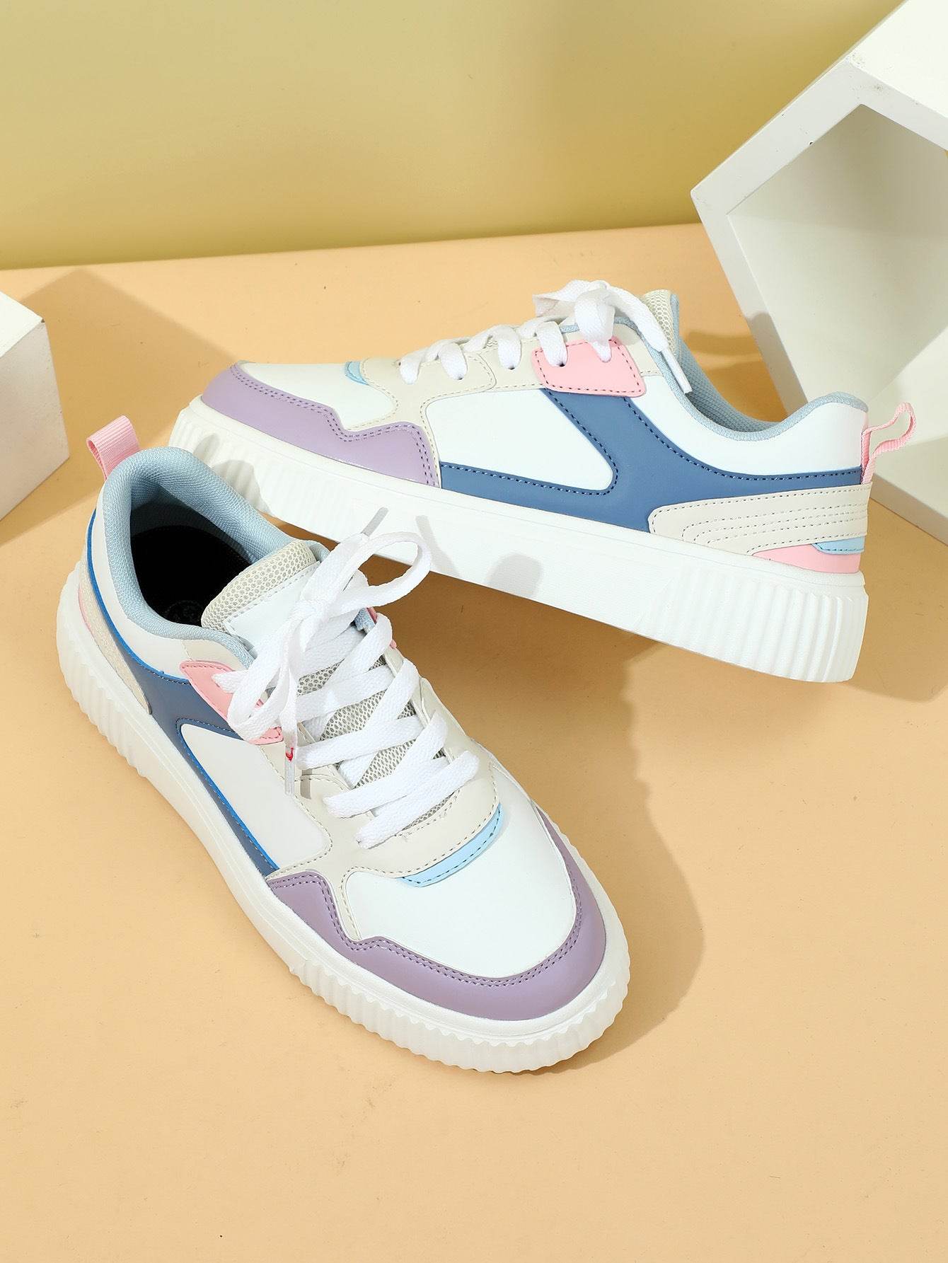 Platform Fashion Lace-up Casual Sneaker Soft Bottom Comfortable - MYLUXURY LANE ENTERPRISE