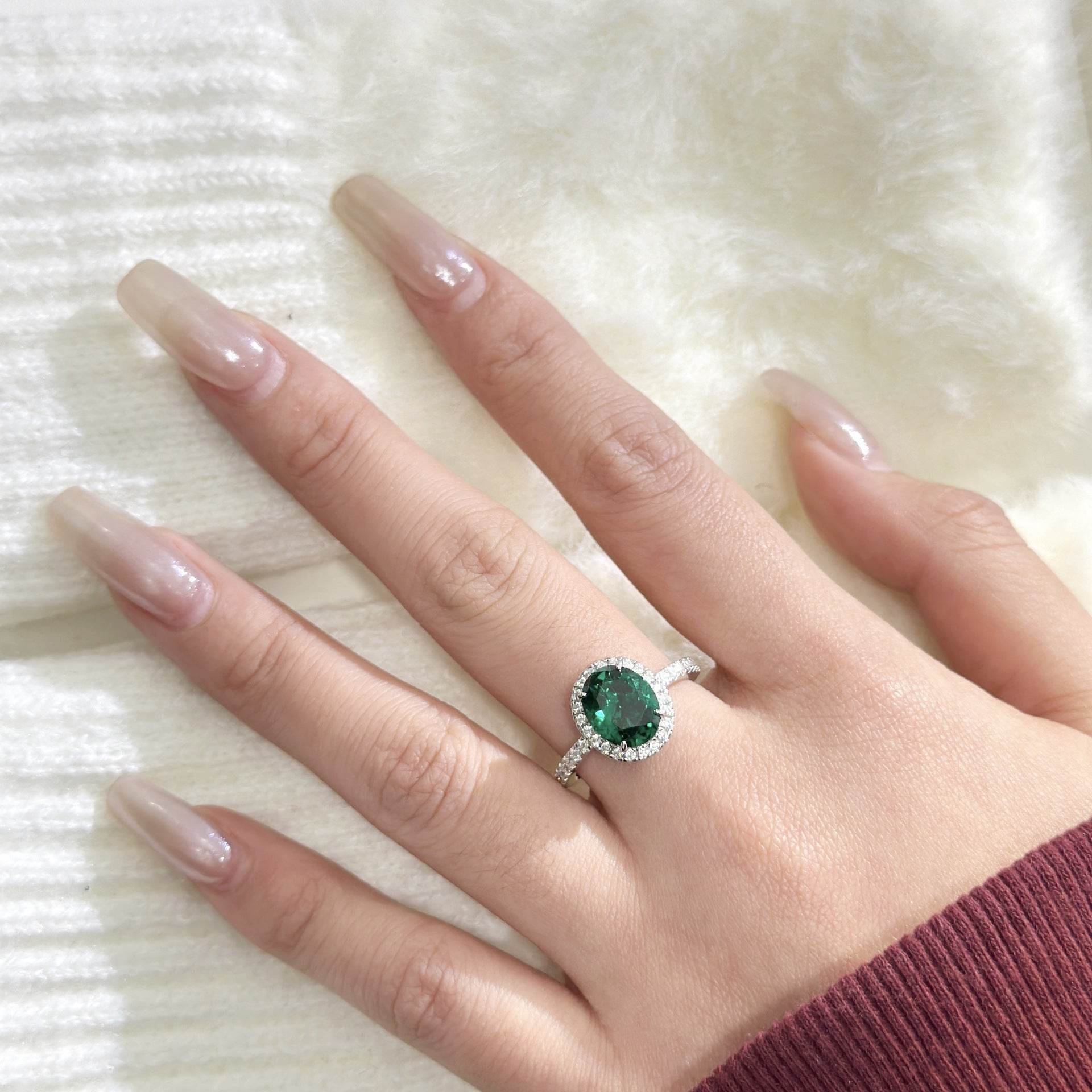 S925 Sterling Silver Big Diamond Oval Diamond Surround Row Diamond Ring 3 Karat - MYLUXURY LANE ENTERPRISE