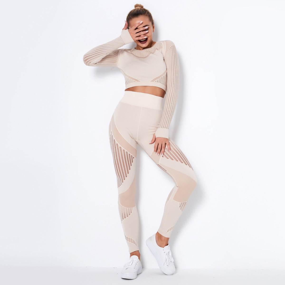Seamless Knitted Absorbent Yoga Long-Sleeved Suit Yoga Wearsuit - MYLUXURY LANE ENTERPRISE