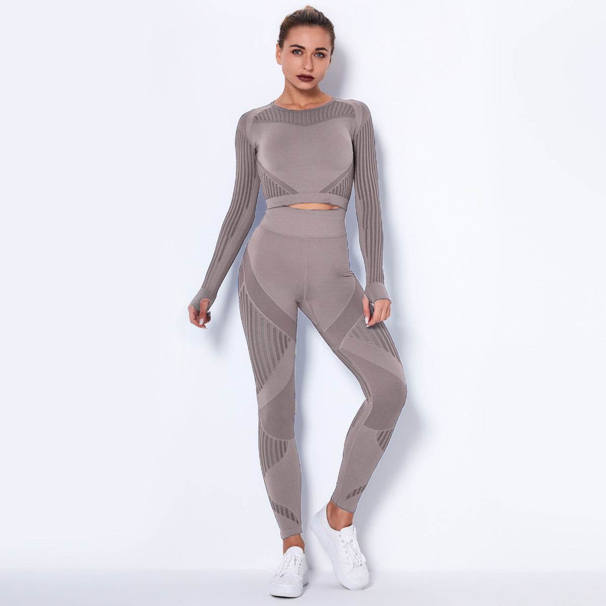 Seamless Knitted Absorbent Yoga Long-Sleeved Suit Yoga Wearsuit - MYLUXURY LANE ENTERPRISE