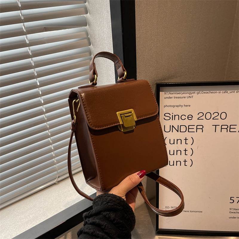 New Textured Western Style Shoulder Messenger Bag - MYLUXURY LANE ENTERPRISE