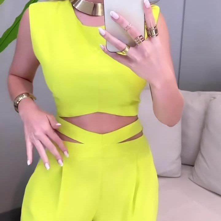 Female Fashion Hot Girl Backless Slim Fit Yellow Suit - MYLUXURY LANE ENTERPRISE