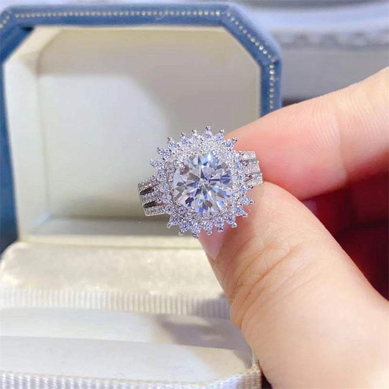 2 Karat D Color Moissanite Ring - MYLUXURY LANE ENTERPRISE