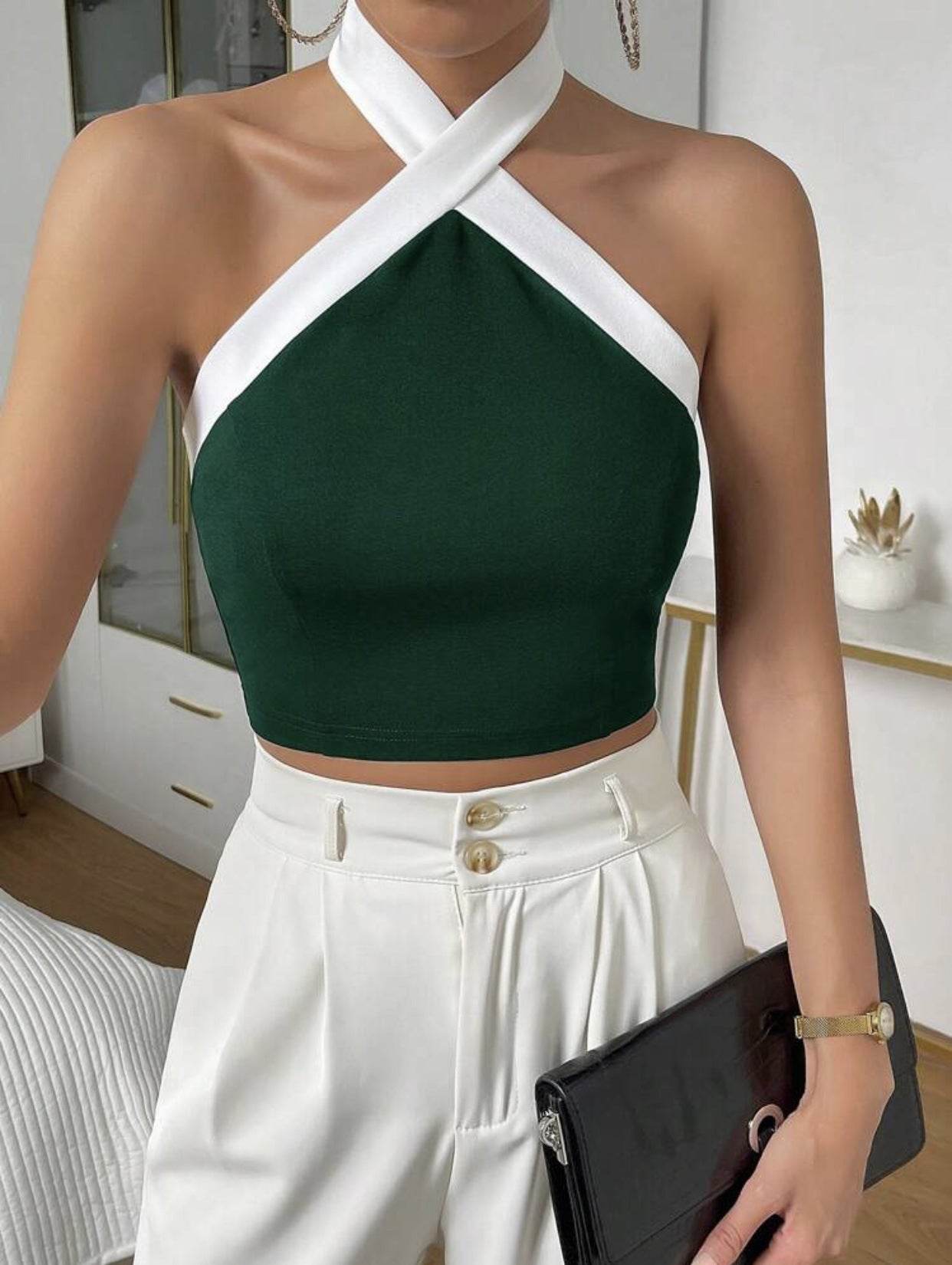 Women's Vest Contrast Color Decorative Buckle Top - MYLUXURY LANE ENTERPRISE