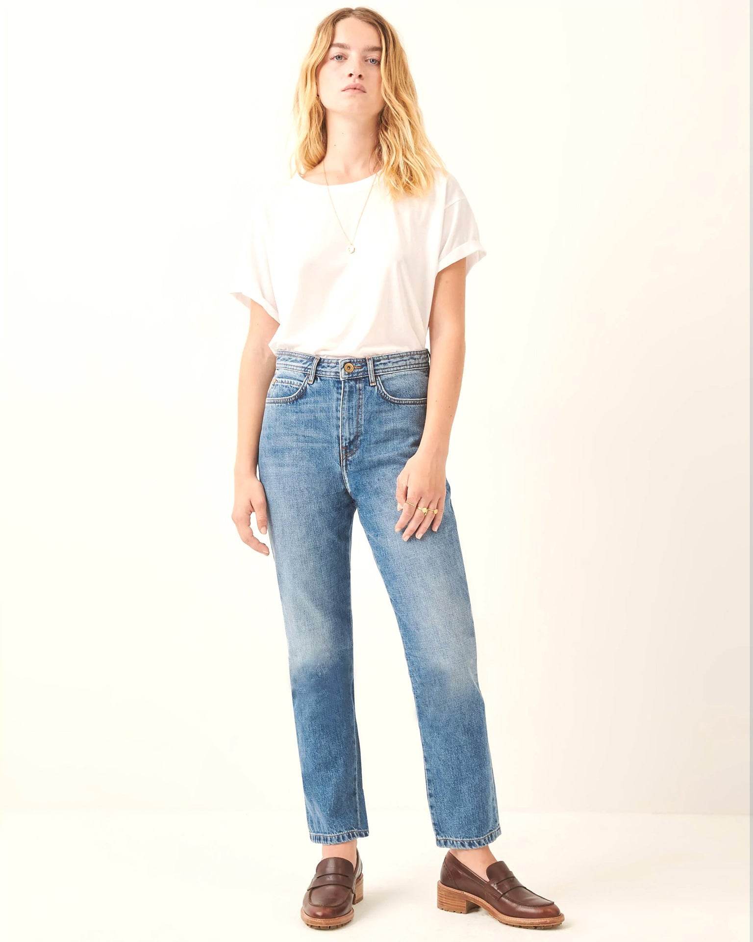 Women's Retro And Fashion All-matching Slim Blue Straight Hip Raise Slim Fit Jeans - MYLUXURY LANE ENTERPRISE