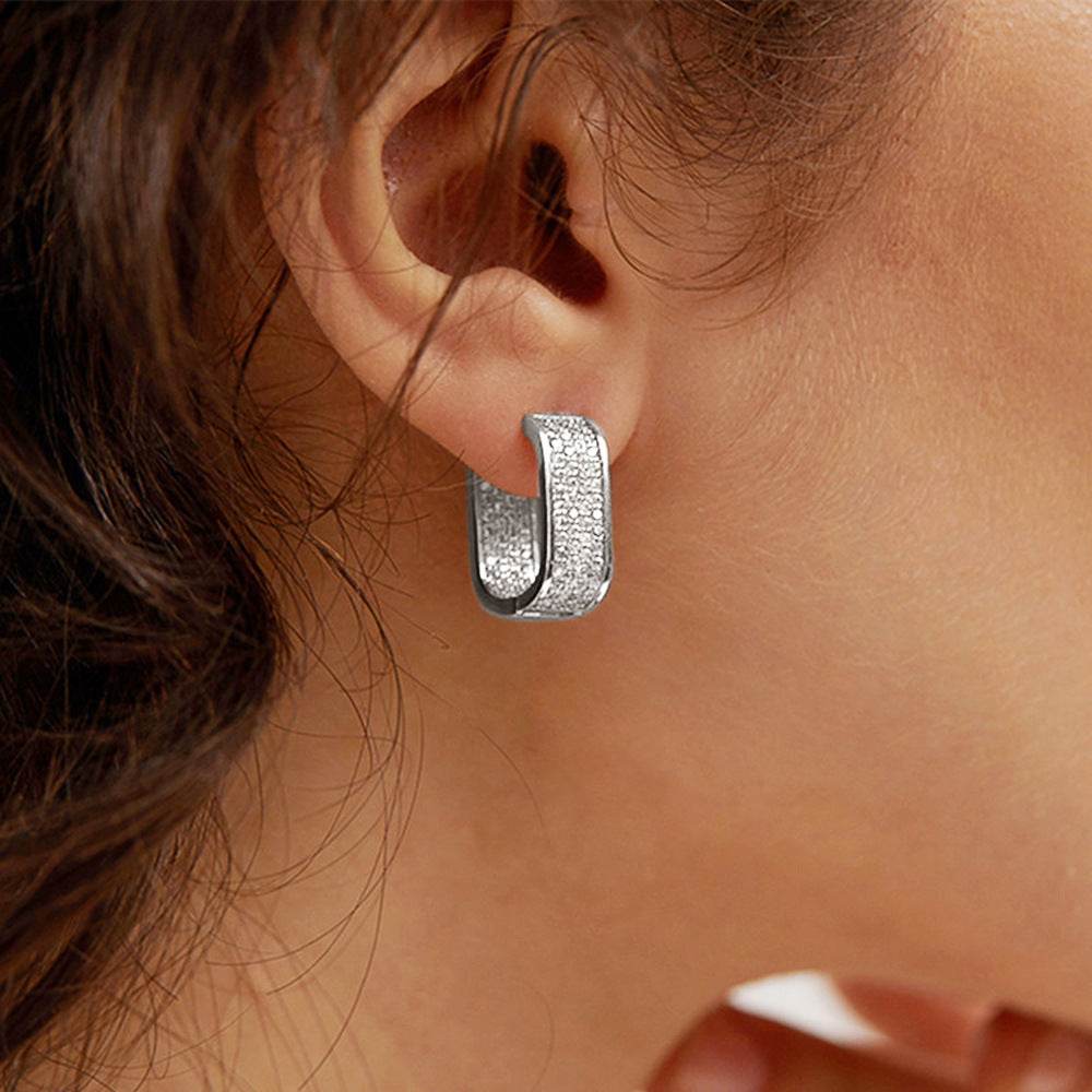 Simple Entry Lux Micro Inlaid Zircon Ear Clip - MYLUXURY LANE ENTERPRISE