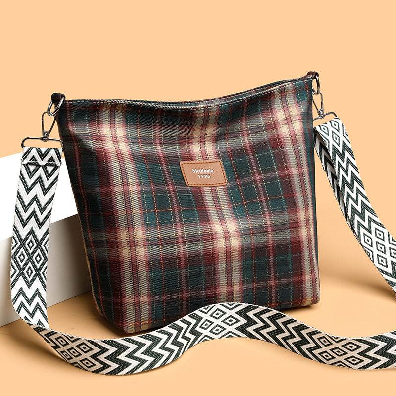 Large Capacity Contrast Color Check One-shoulder Versatile Commuter Messenger Bag - MYLUXURY LANE ENTERPRISE
