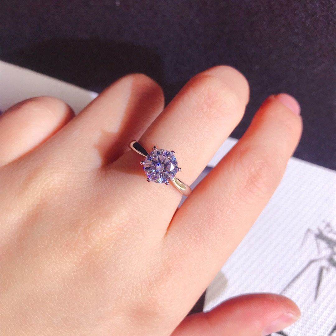 D-color Moissanite Ring Women's Six Claw White Diamond Eight Heart - MYLUXURY LANE ENTERPRISE