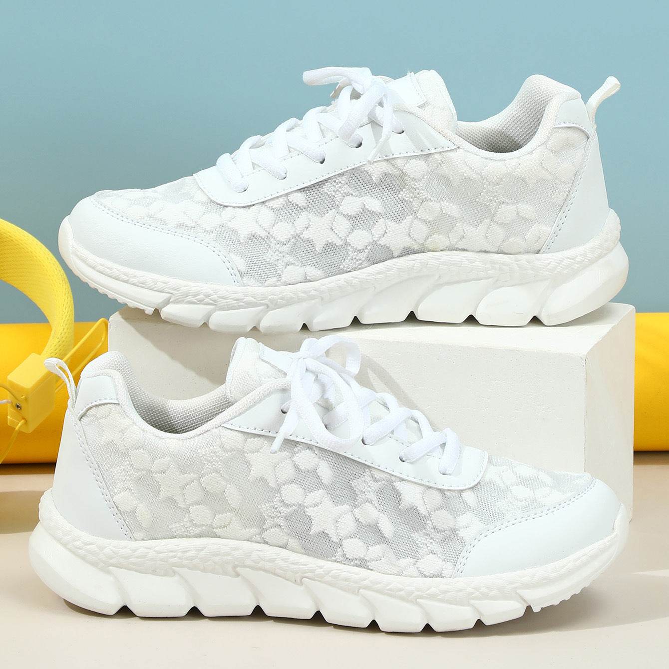 Breathable Lightweight Casual Women's Sports Shoes - MYLUXURY LANE ENTERPRISE