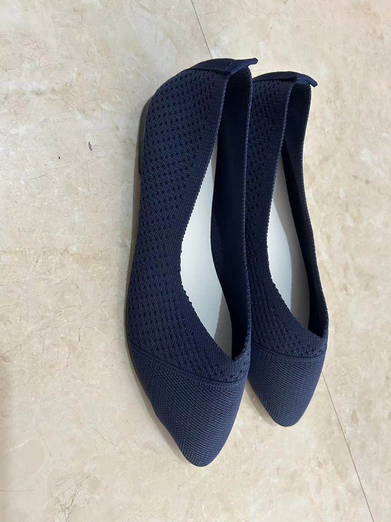 Plus Size Solid Color Pointed Flat Soft Sole Thin Shoes - MYLUXURY LANE ENTERPRISE