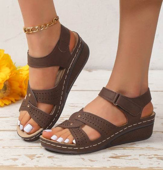 Retro Casual Flower Line Shaped Women's Slope Heel Sandals - MYLUXURY LANE ENTERPRISE
