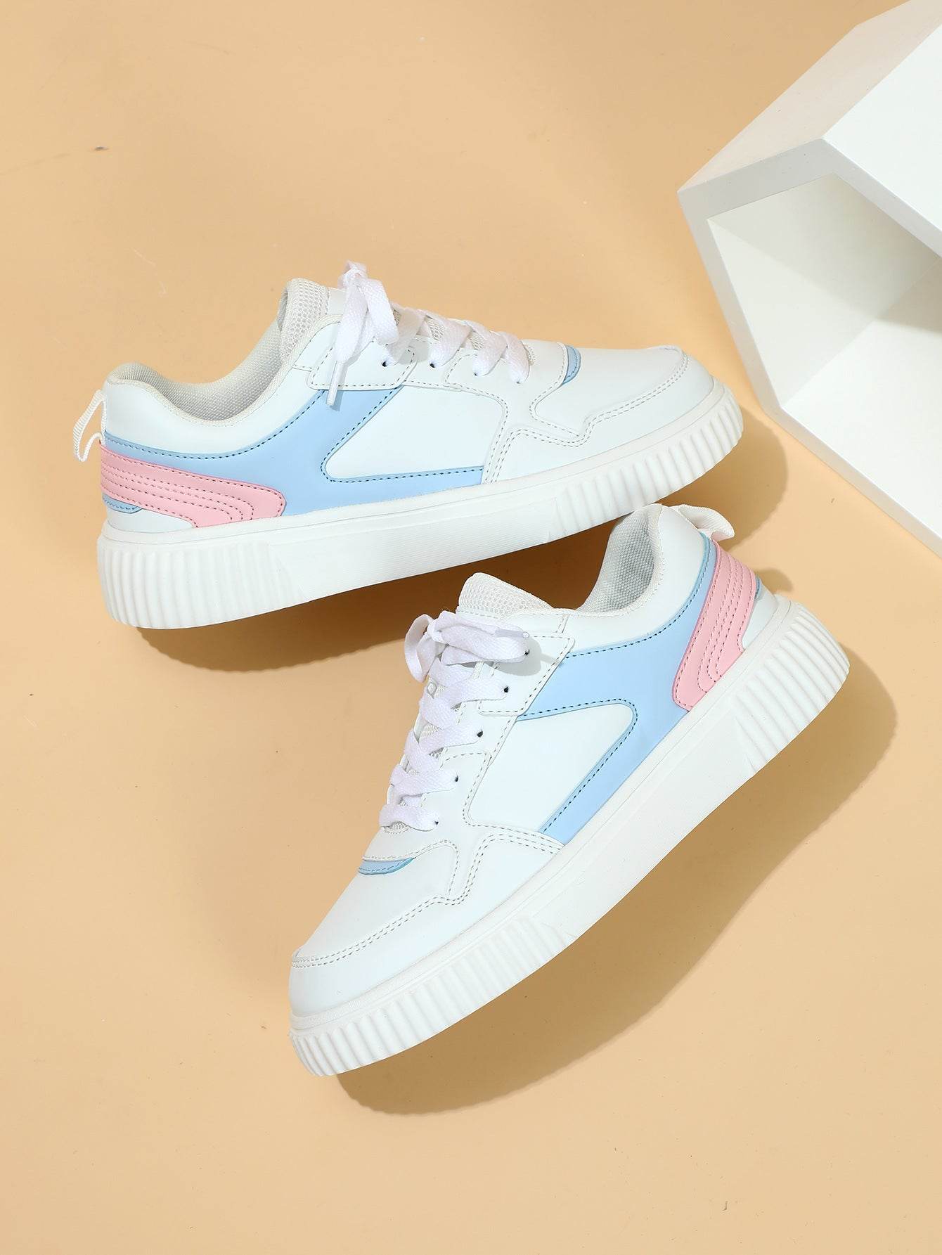 Platform Fashion Lace-up Casual Sneaker Soft Bottom Comfortable - MYLUXURY LANE ENTERPRISE