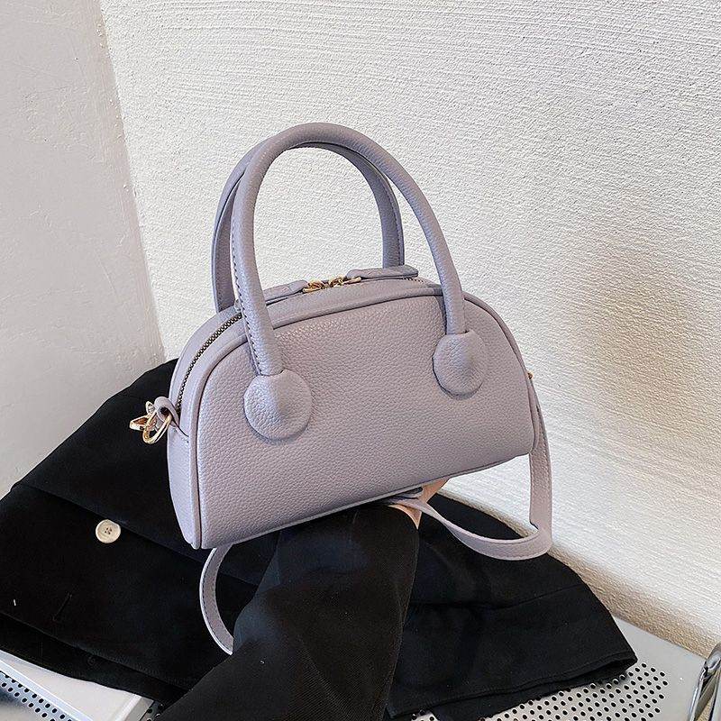 New Trendy Versatile Handheld Shoulder Bag - MYLUXURY LANE ENTERPRISE
