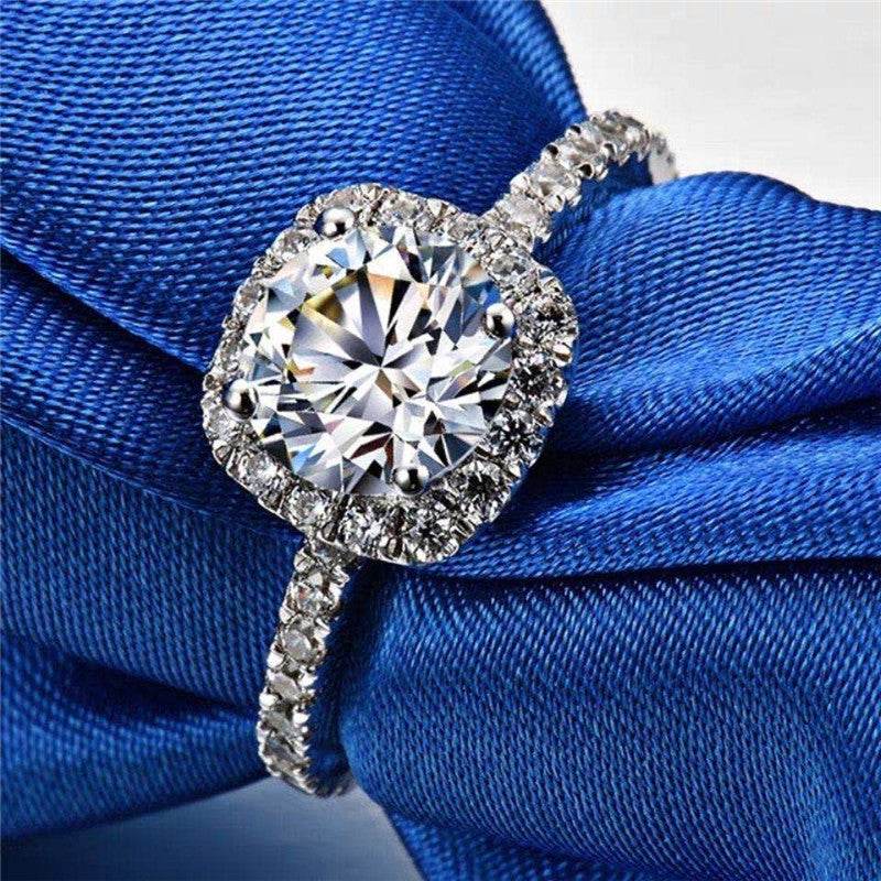 Four Claw Square Moissanite Diamond Ring - MYLUXURY LANE ENTERPRISE