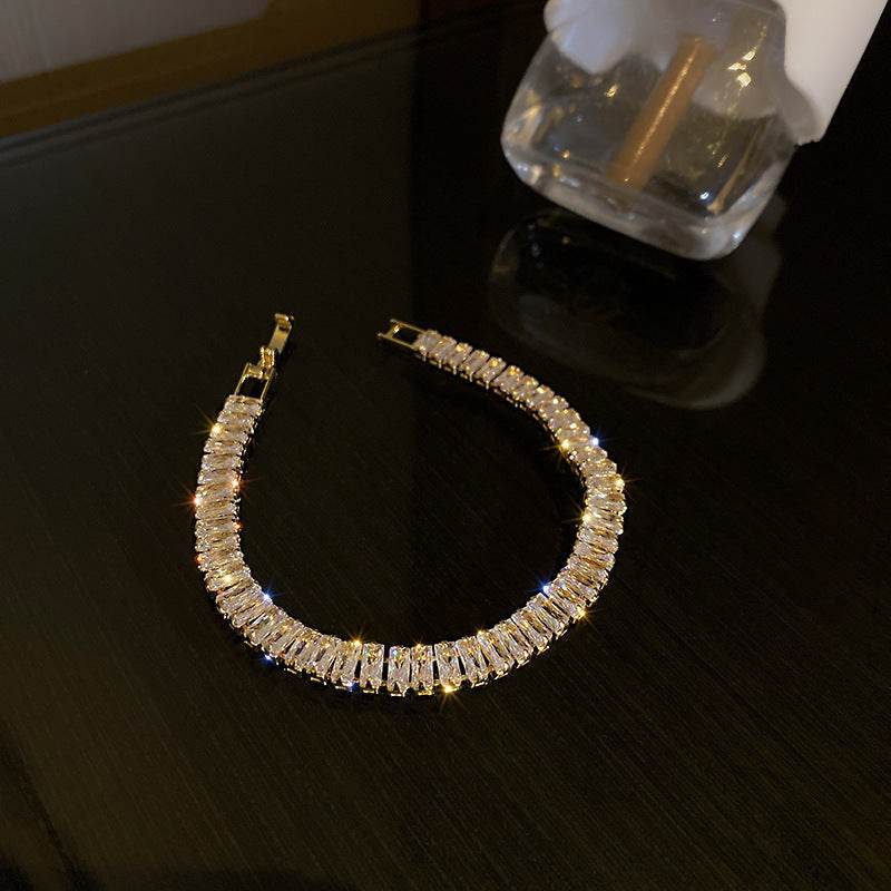 Fashion Simple Geometric Zircon Bracelet - MYLUXURY LANE ENTERPRISE