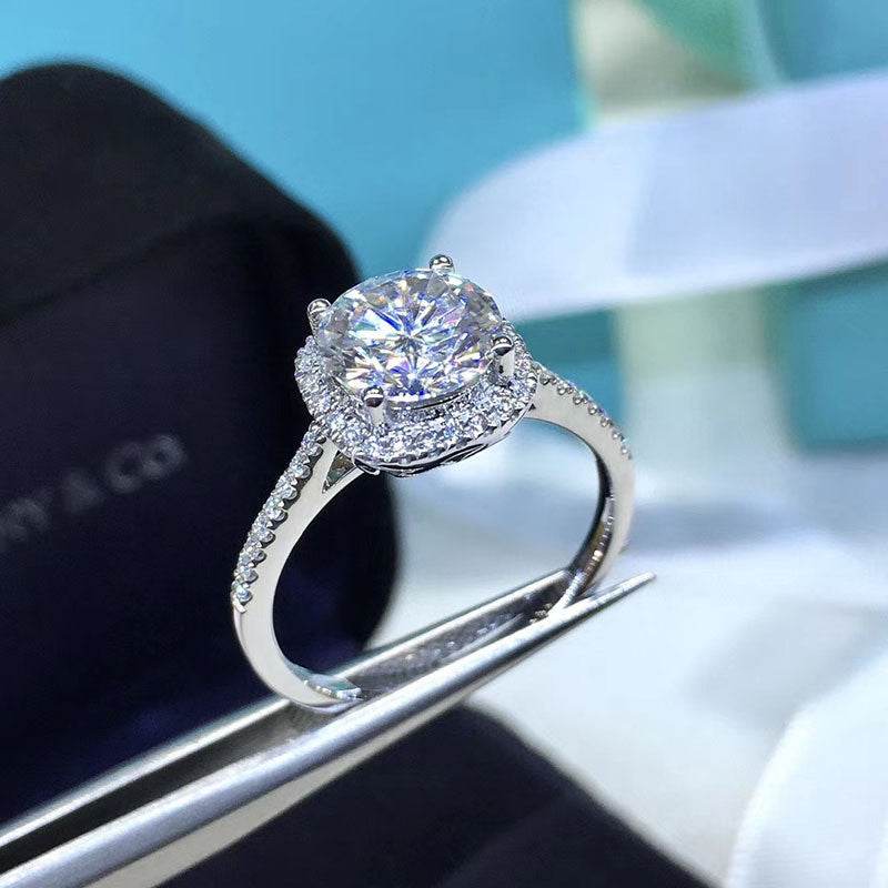 Four Claw Square Moissanite Diamond Ring - MYLUXURY LANE ENTERPRISE