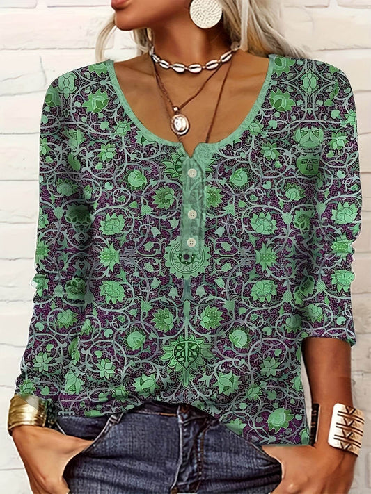 Women's V-neck Ethnic Print Plus Size T-shirt - MYLUXURY LANE ENTERPRISE