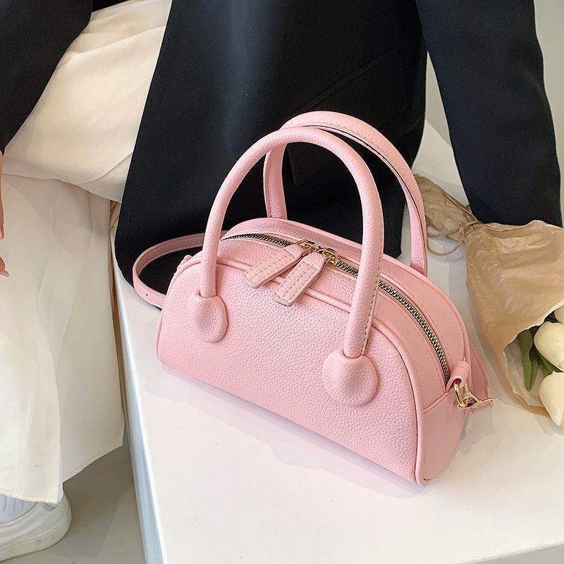 New Trendy Versatile Handheld Shoulder Bag - MYLUXURY LANE ENTERPRISE