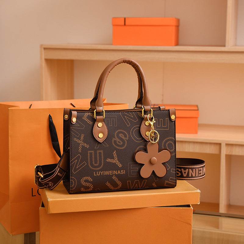 Women's Fashion Retro Printed Shoulder Messenger Bag - MYLUXURY LANE ENTERPRISE