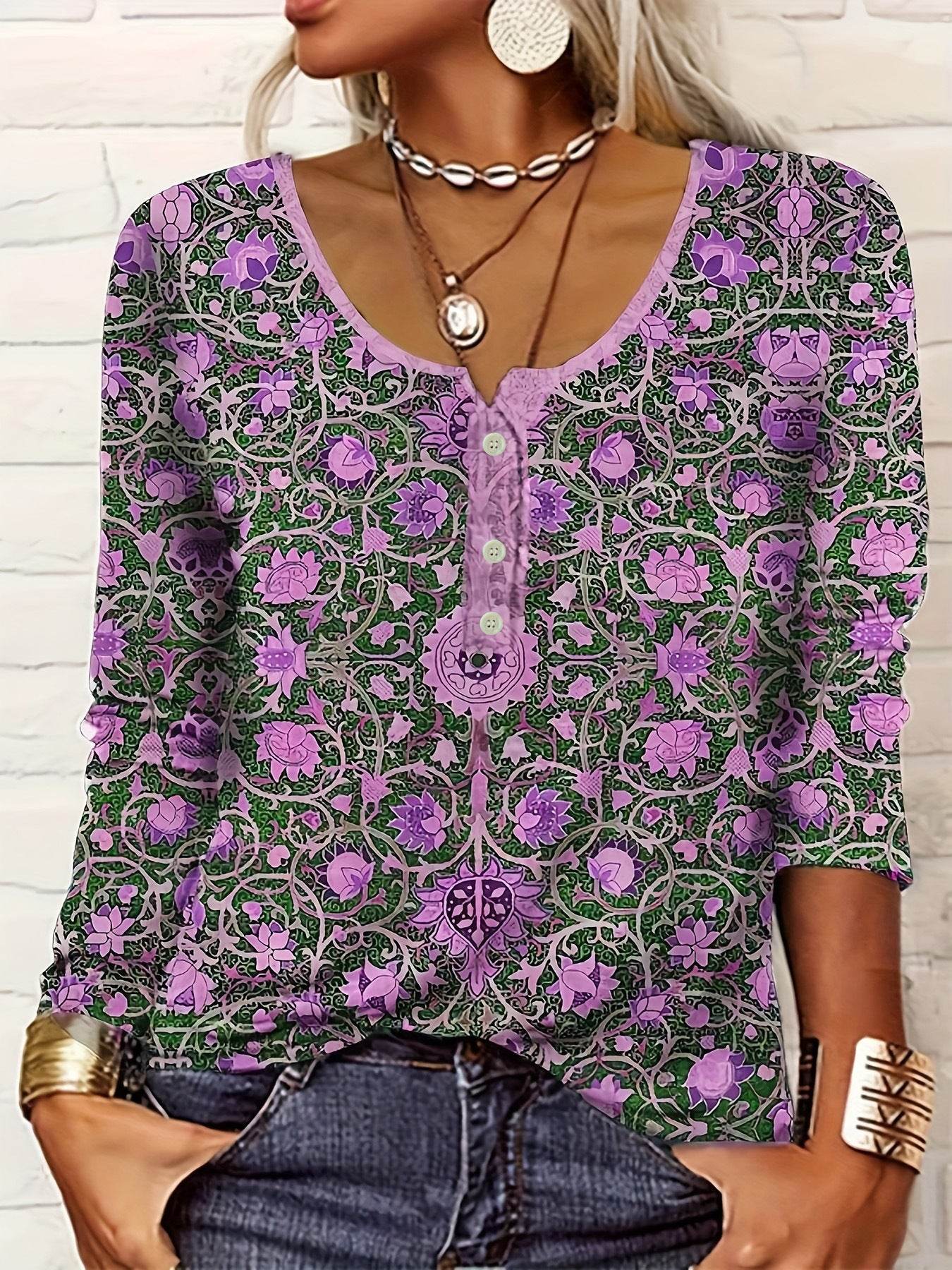 Women's V-neck Ethnic Print Plus Size T-shirt - MYLUXURY LANE ENTERPRISE