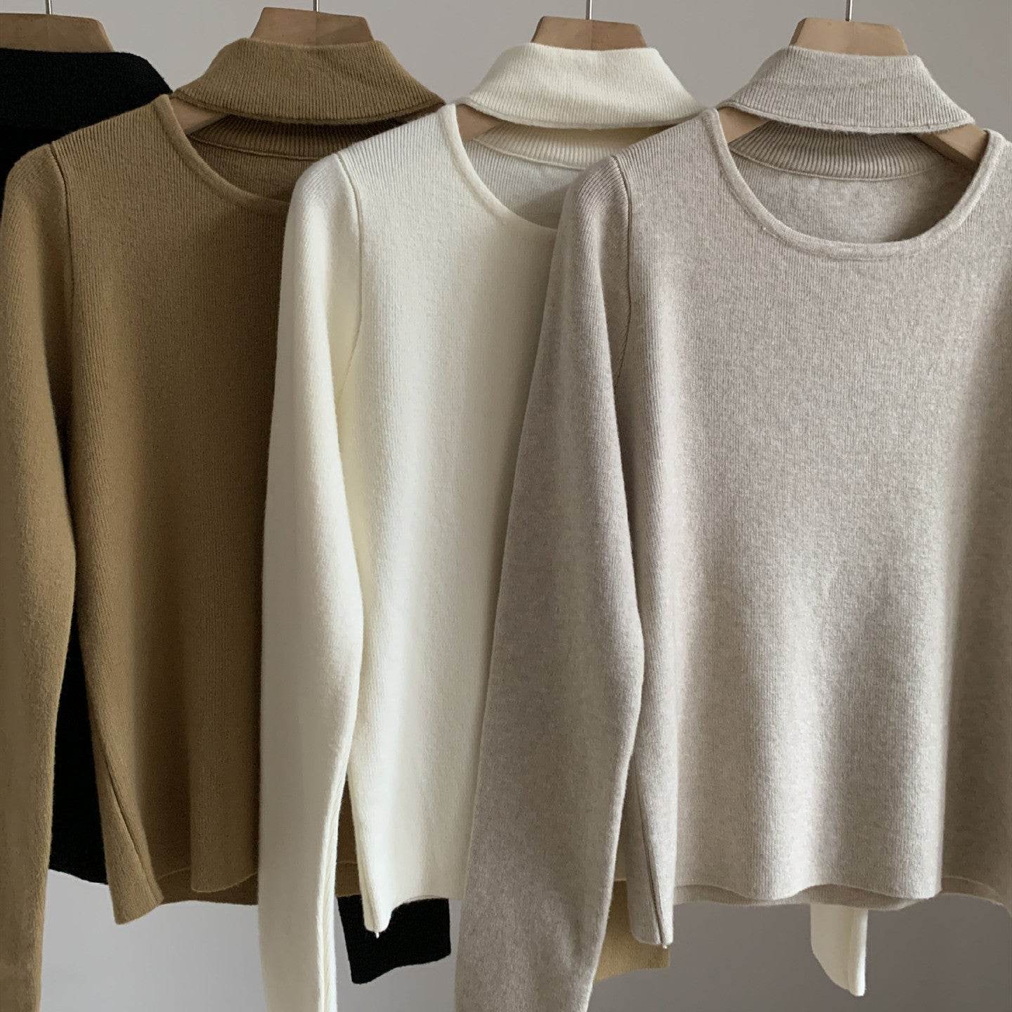Women's Thick Design Halterneck Long-sleeved Knitwear - MYLUXURY LANE ENTERPRISE