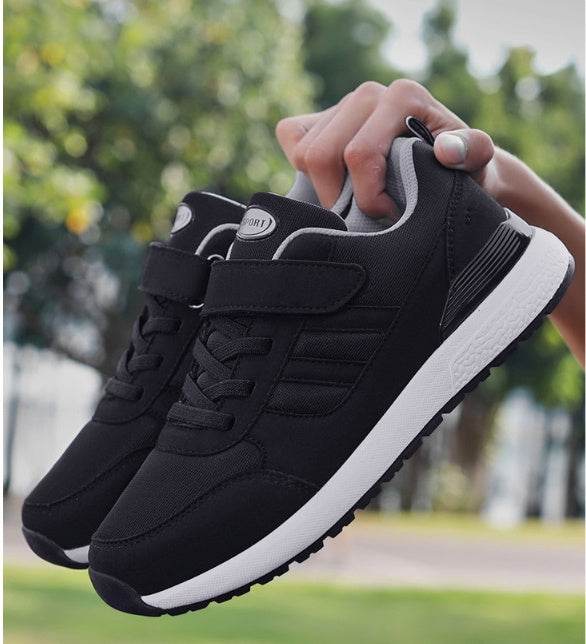 Spring New Middle-aged And Elderly Sneaker Soft Bottom Casual Couple - MYLUXURY LANE ENTERPRISE