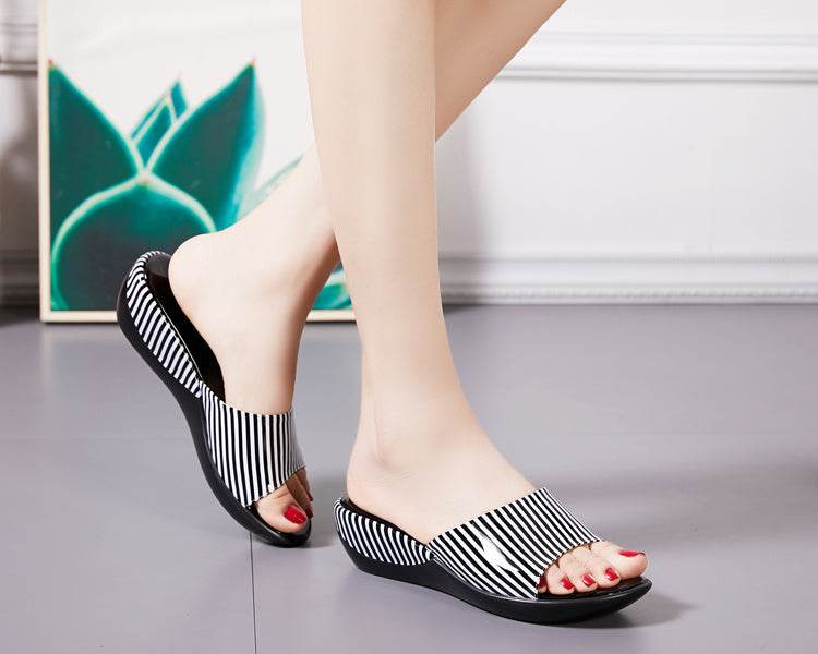 Women's Anti-slip Slope Heel Thick Sandals - MYLUXURY LANE ENTERPRISE