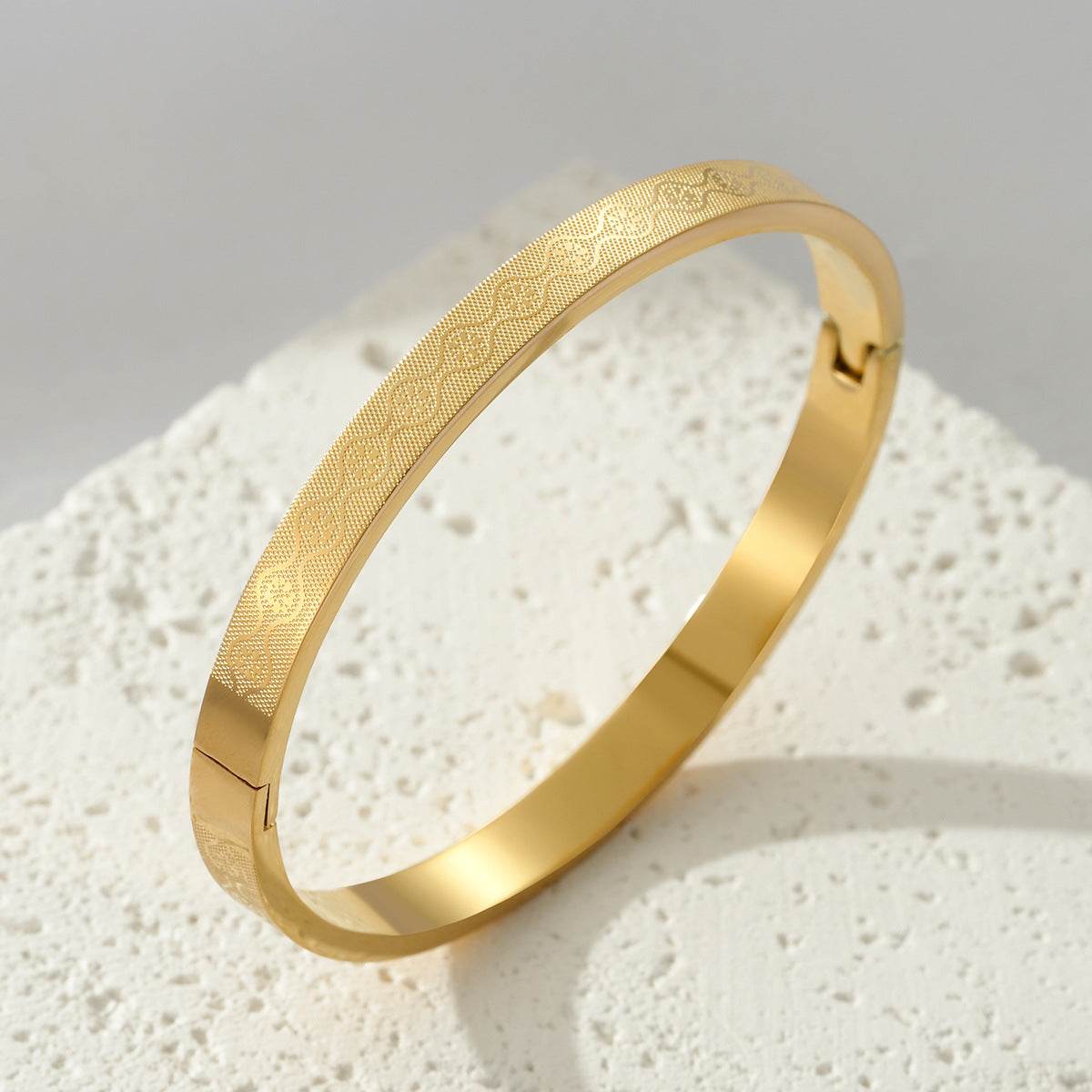 Creative Simple Corrosive Mesh Plaid Pattern Buckle Couple Bracelet - MYLUXURY LANE ENTERPRISE