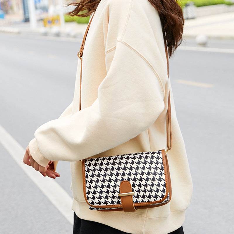Women's Fashion Plaid Shoulder Messenger Bag - MYLUXURY LANE ENTERPRISE