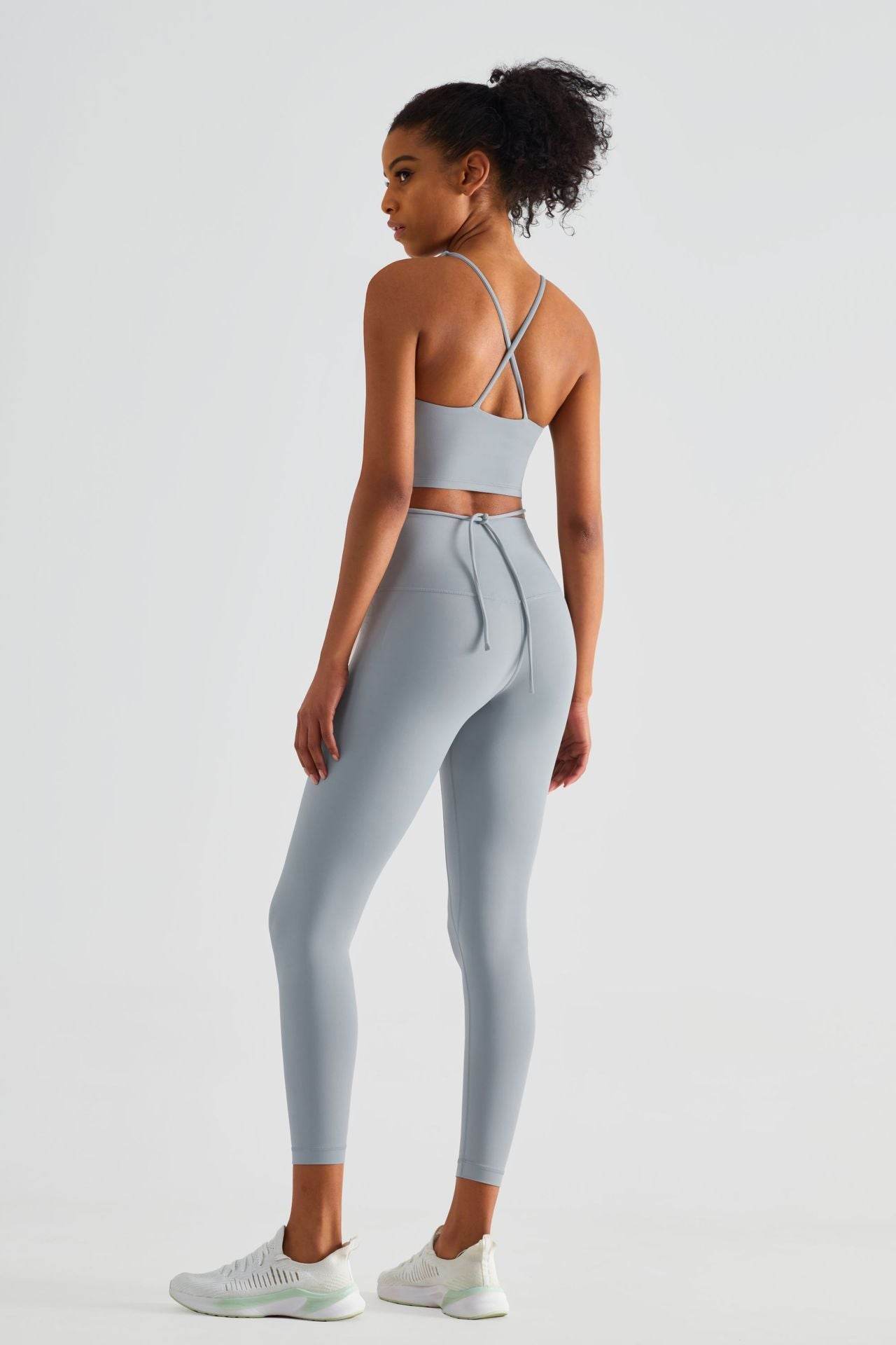 Women's Cross Back Sports Bra - MYLUXURY LANE ENTERPRISE