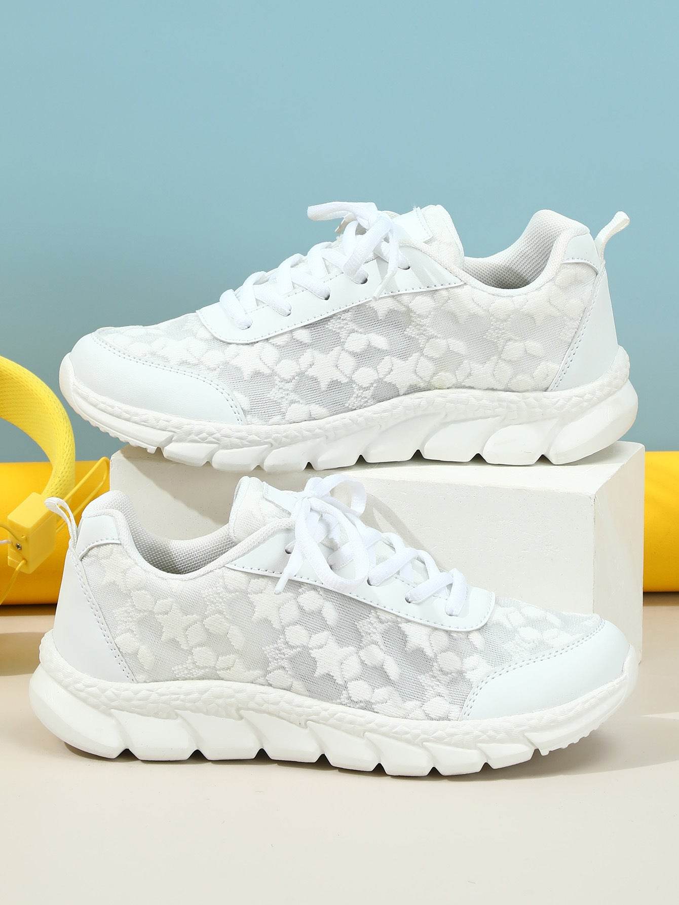 Breathable Lightweight Casual Women's Sports Shoes - MYLUXURY LANE ENTERPRISE