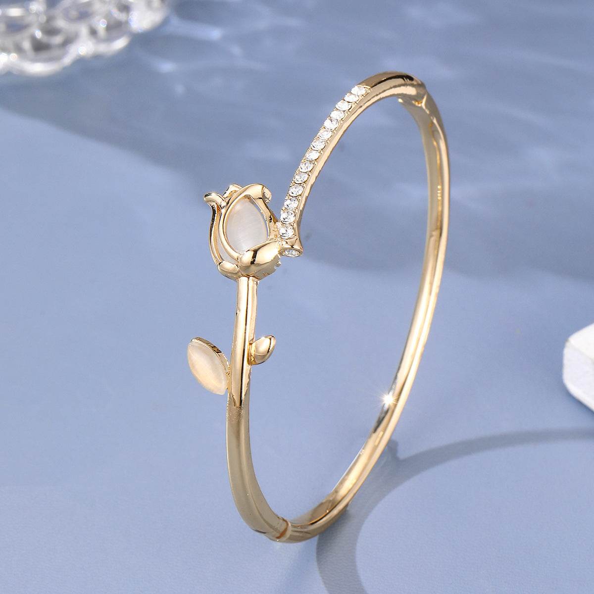 Graceful Personality Opal Tulip Bracelet - MYLUXURY LANE ENTERPRISE