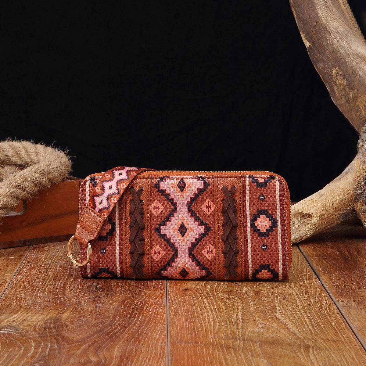 Vintage Cotton And Linen Printed Bohemian Style Lady Hand-carrying Wallet Card Holder - MYLUXURY LANE ENTERPRISE