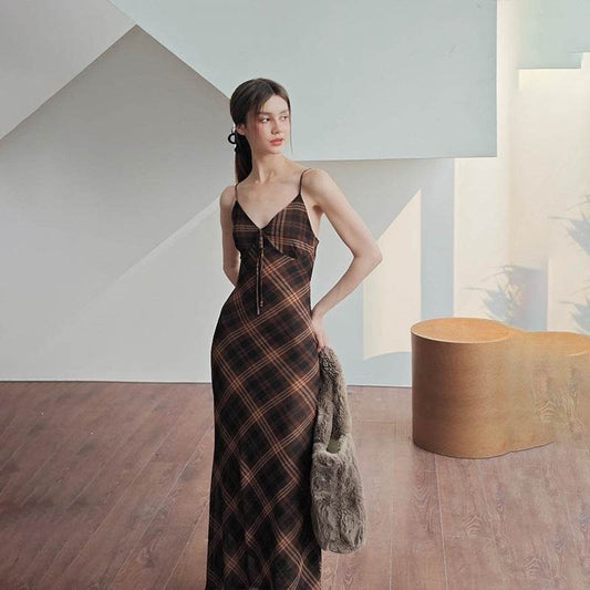 European And American Fashion Retro Plaid Pure Desire Socialite Temperament Slim Strap Dress - MYLUXURY LANE ENTERPRISE
