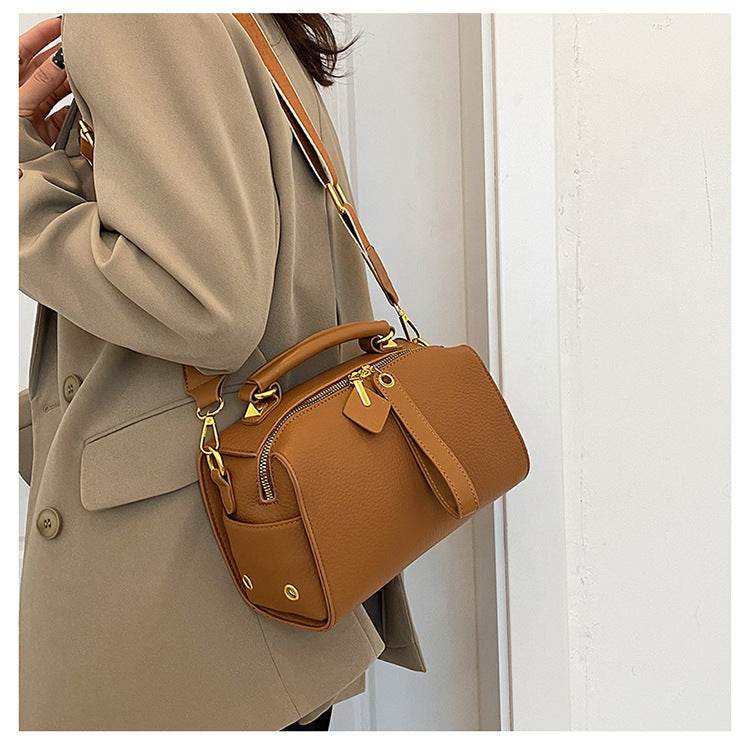 Summer All-matching Shoulder Messenger Texture Popular Hot-selling Product Hand Holding Pillow Bag - MYLUXURY LANE ENTERPRISE