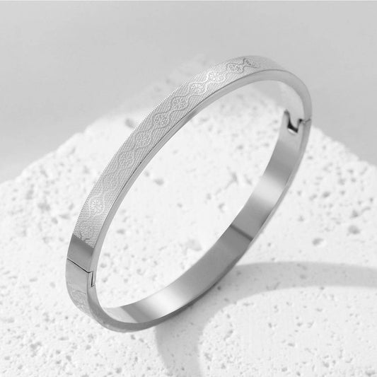 Creative Simple Corrosive Mesh Plaid Pattern Buckle Couple Bracelet - MYLUXURY LANE ENTERPRISE