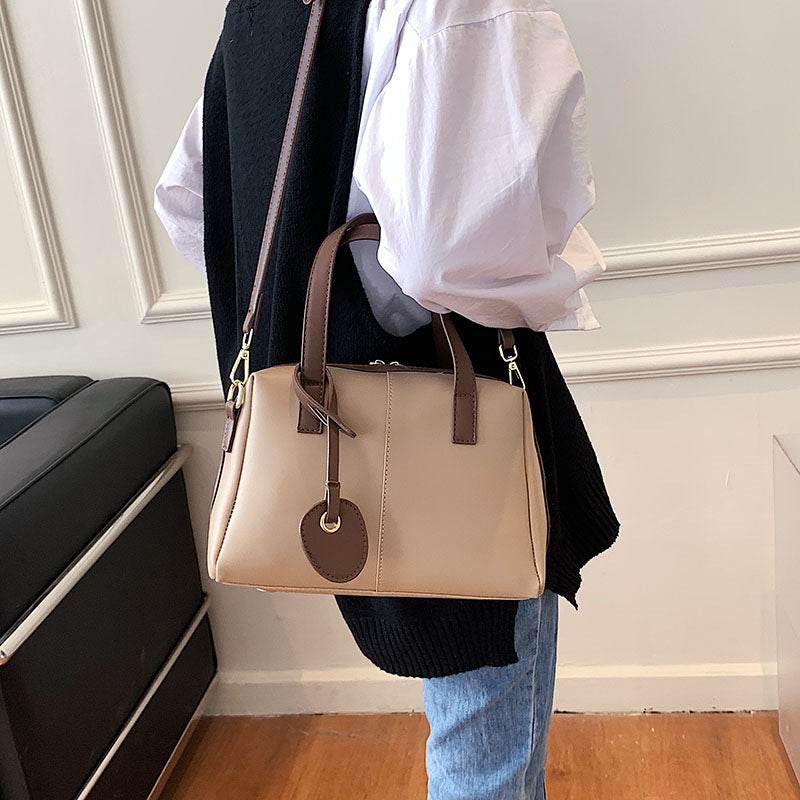Women's Large-capacity Portable Shoulder Messenger Bag - MYLUXURY LANE ENTERPRISE