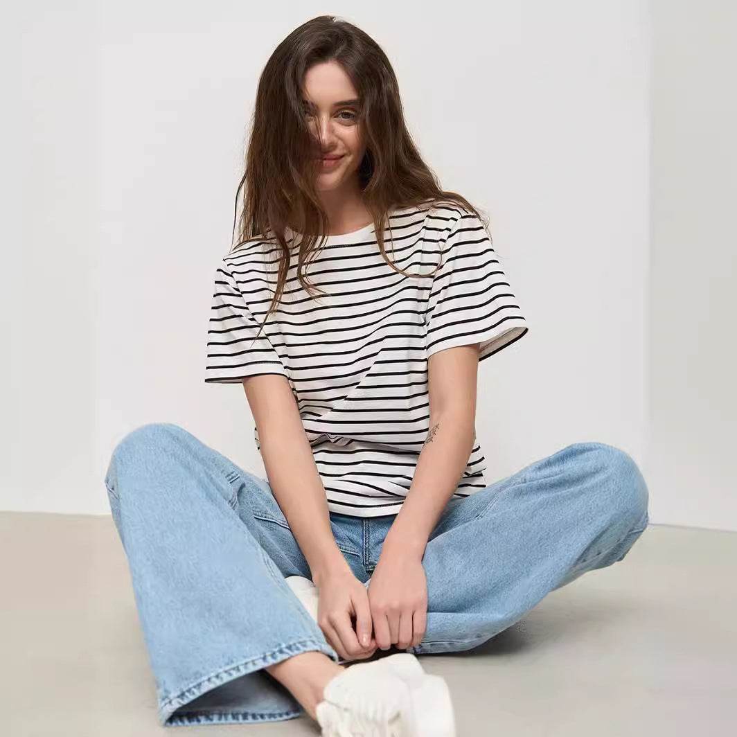Striped T-shirt Women's Round Neck Black And White Stripes - MYLUXURY LANE ENTERPRISE