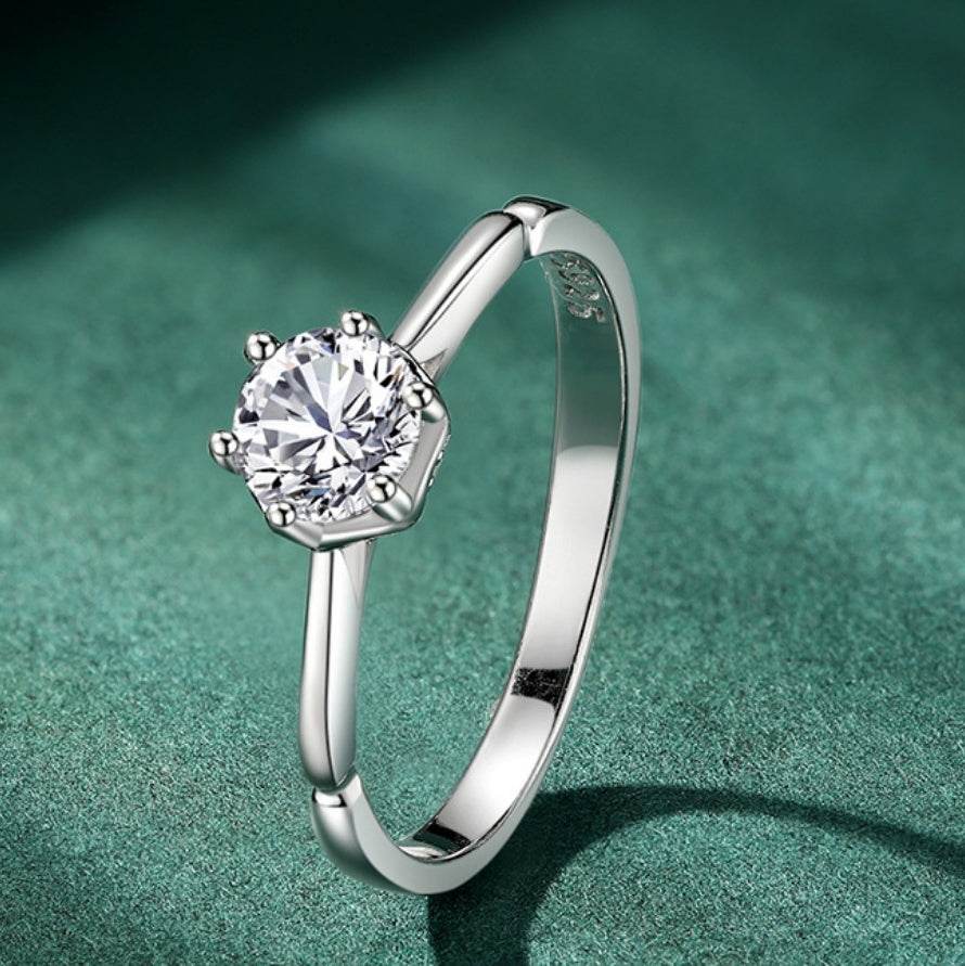 S925 Silver Classic Micro-inlaid Diamond Ring - MYLUXURY LANE ENTERPRISE