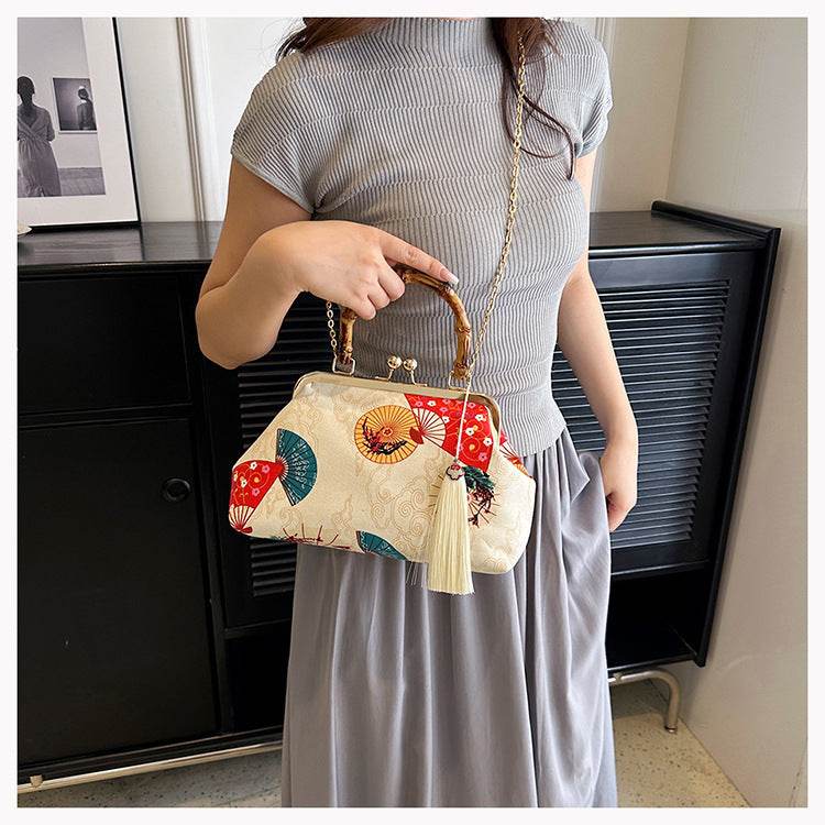 New Chinese Style Retro National Style Embroidered Clutch Bag Red-crowned Crane Handbag - MYLUXURY LANE ENTERPRISE
