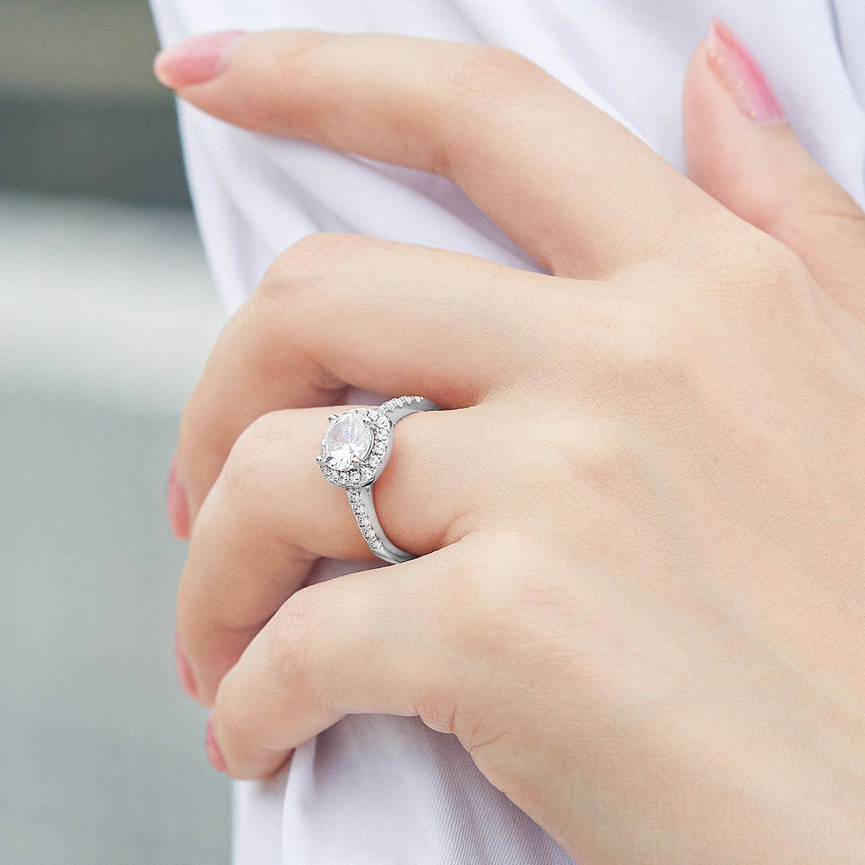 Women's Fashion Sterling Silver Zircon Wedding Ring - MYLUXURY LANE ENTERPRISE
