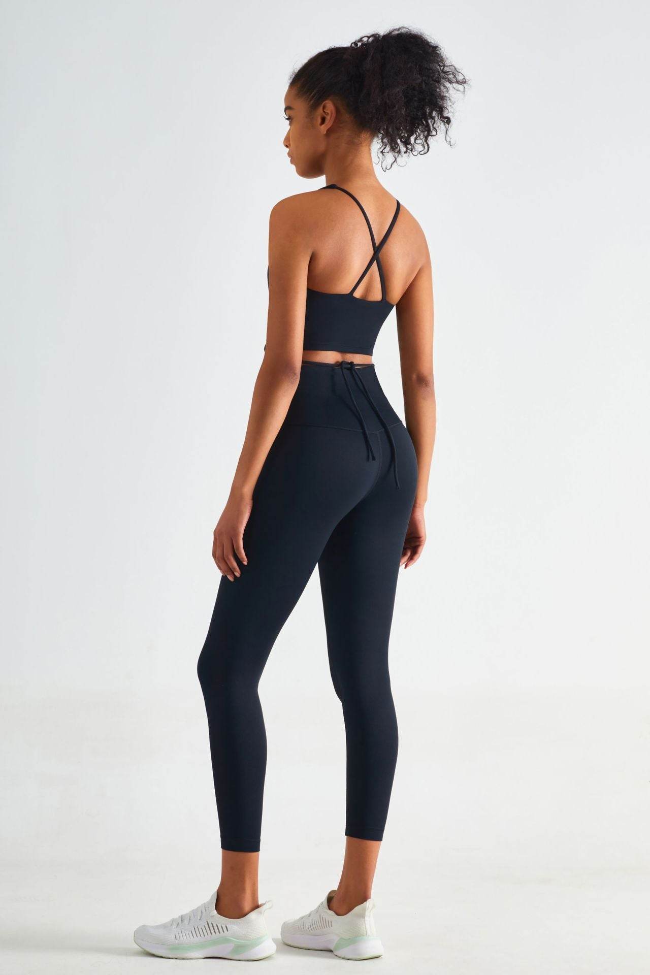 Women's Cross Back Sports Bra - MYLUXURY LANE ENTERPRISE